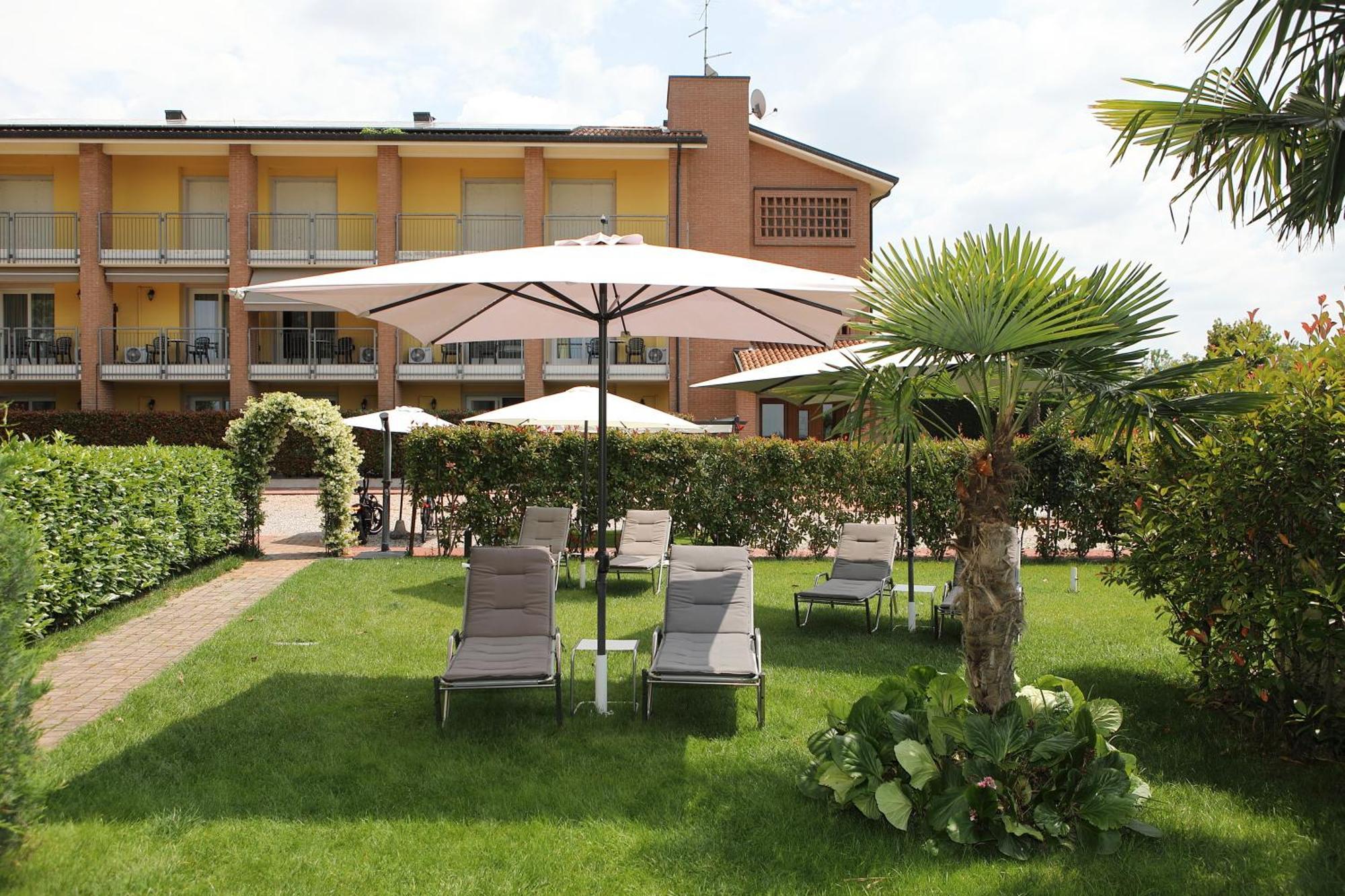 Hotel Campanello Castelnuovo del Garda Extérieur photo